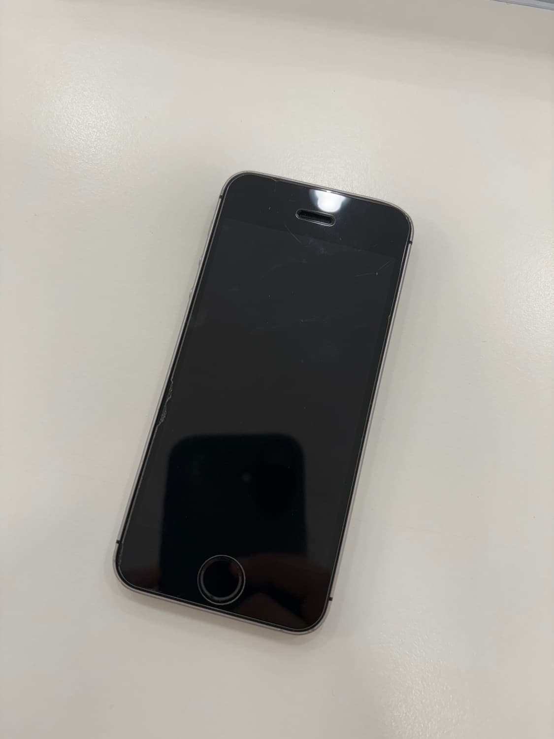 아이폰 se 64기가 스페이스그레이 상품이미지3