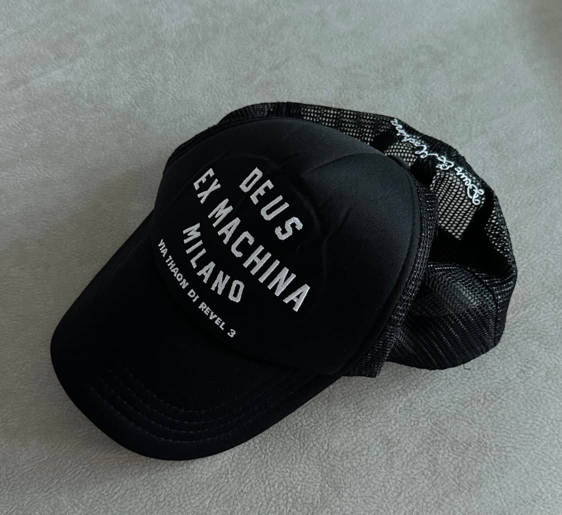 데우스 엑스 마키나 밀라노 트러커 상품이미지2