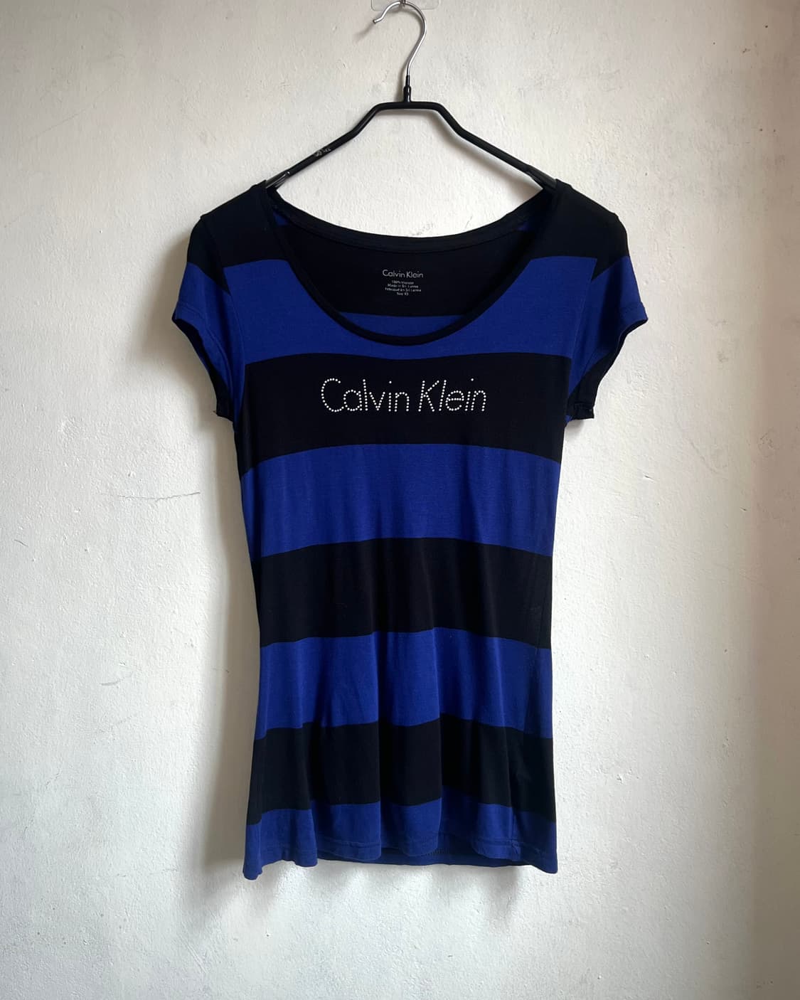 C.K Cubic Logo Wide Neck Stripe 1/2 Top 상품이미지4