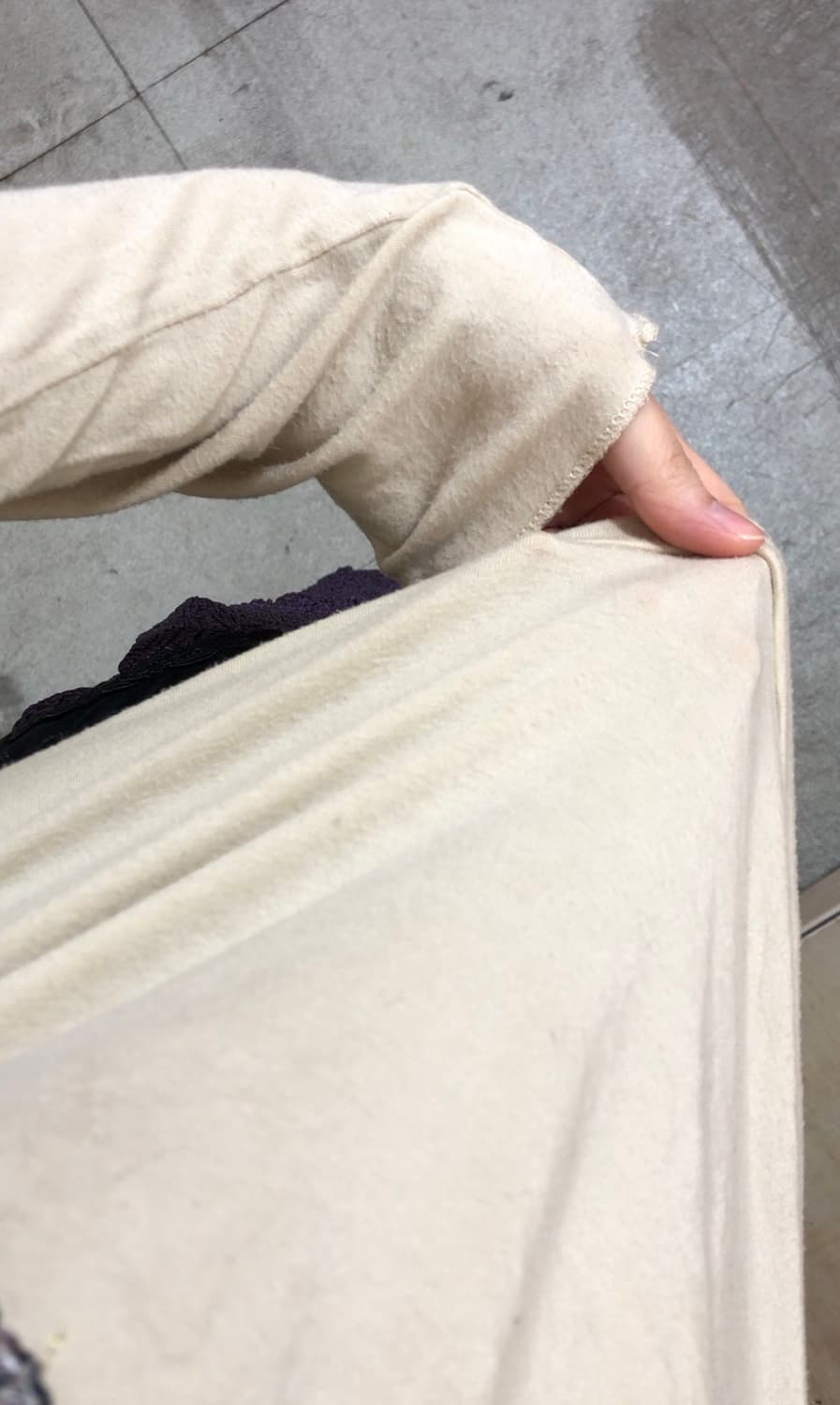 [직수입] 빈티지 시퀸 티셔츠 베이지 상품이미지3