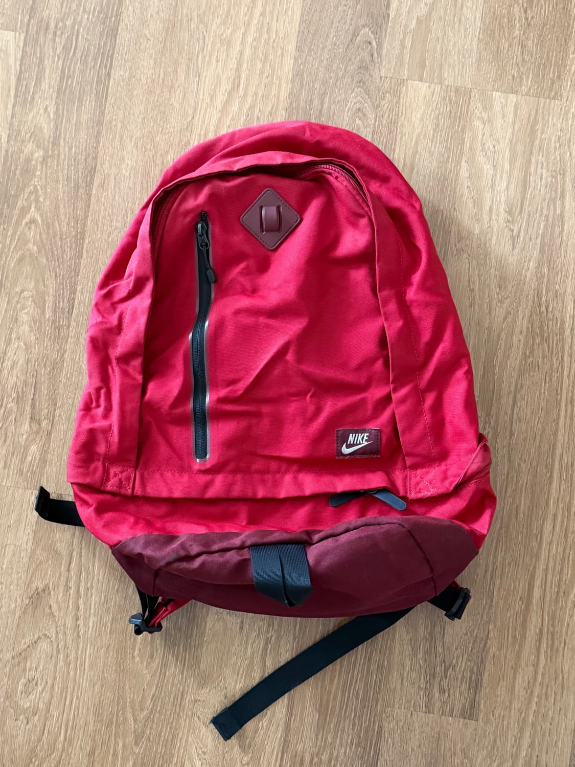 나이키 레드 빈티지 백팩 상품이미지1