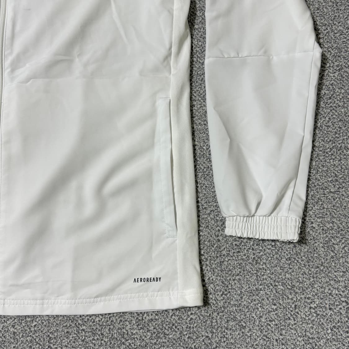 아디다스 에어로레디 바람막이 XL 상품이미지5