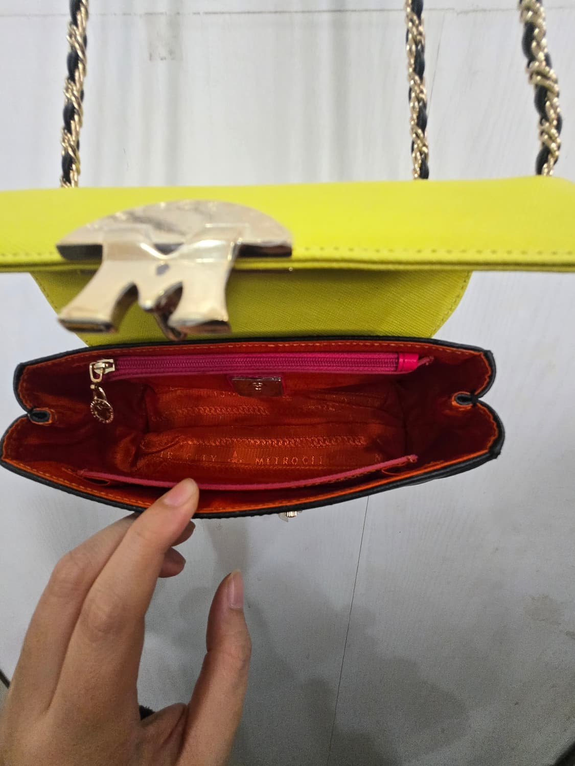 METROCITY 메트로시티 토트백&크로스백! 금장 비닐도 안뜯었어요! 상품이미지5