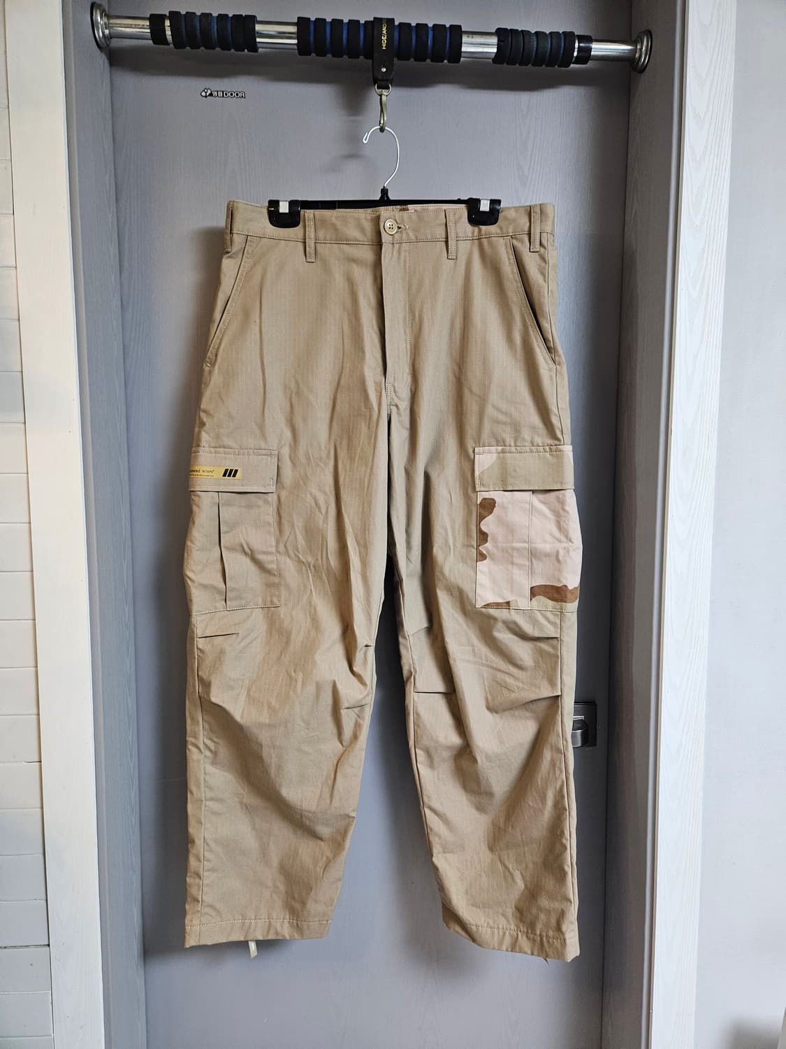 더블탭스 WTAPS 사막색 정글 카고 팬츠 상품이미지1