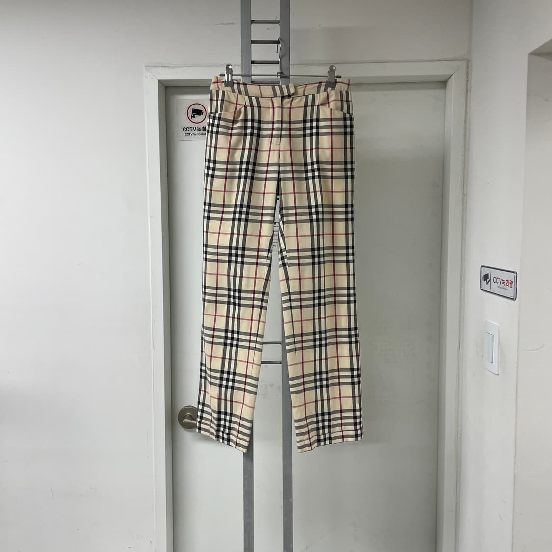 버버리 노바 베이지 팬츠 M(W) 상품이미지1