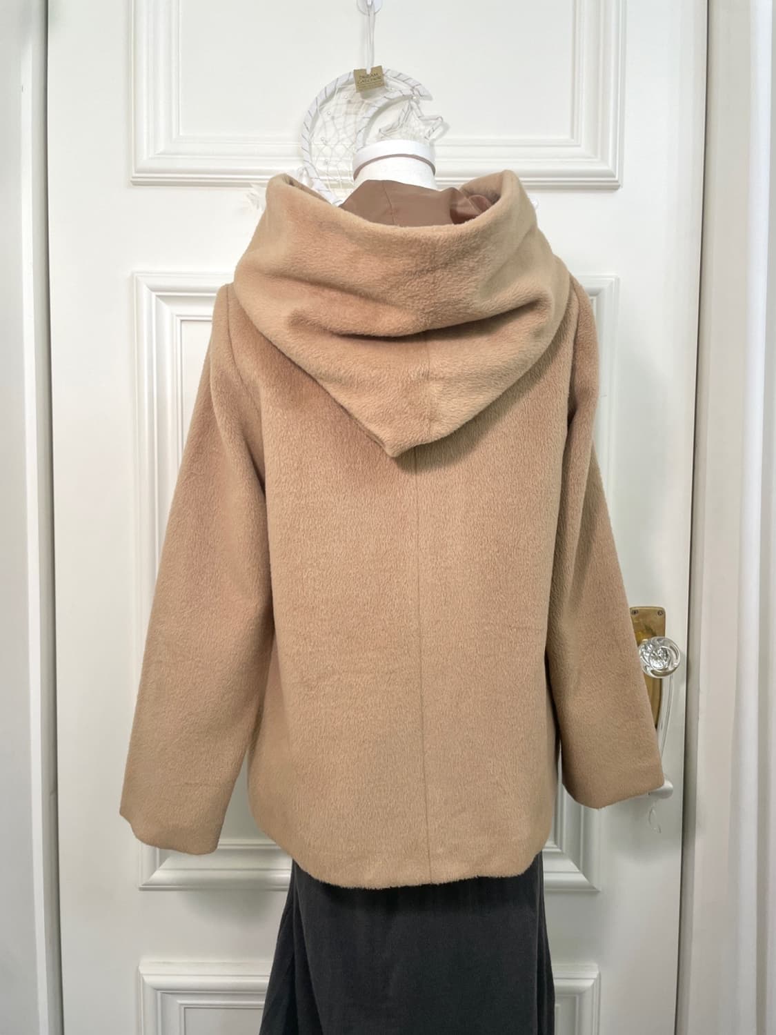 beige two-button hoodie basic coat 상품이미지4