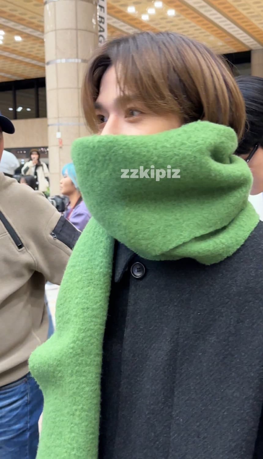 유니클로 수플레 얀 청키스톨 그린 상품이미지1