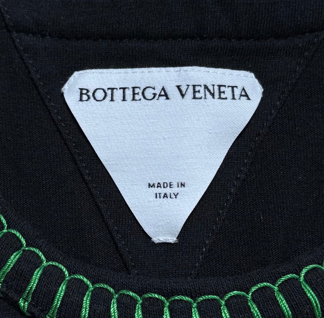 보테가 베네타 오버로크 스티치 티셔츠 상품이미지4