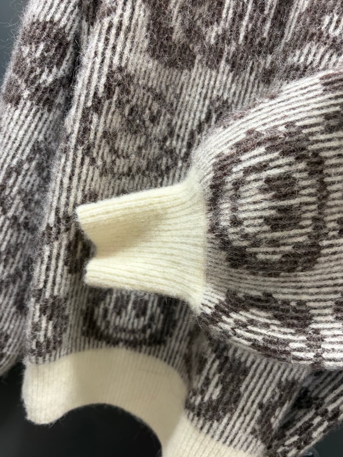 가니 스마일 알파카울 니트 상품이미지4