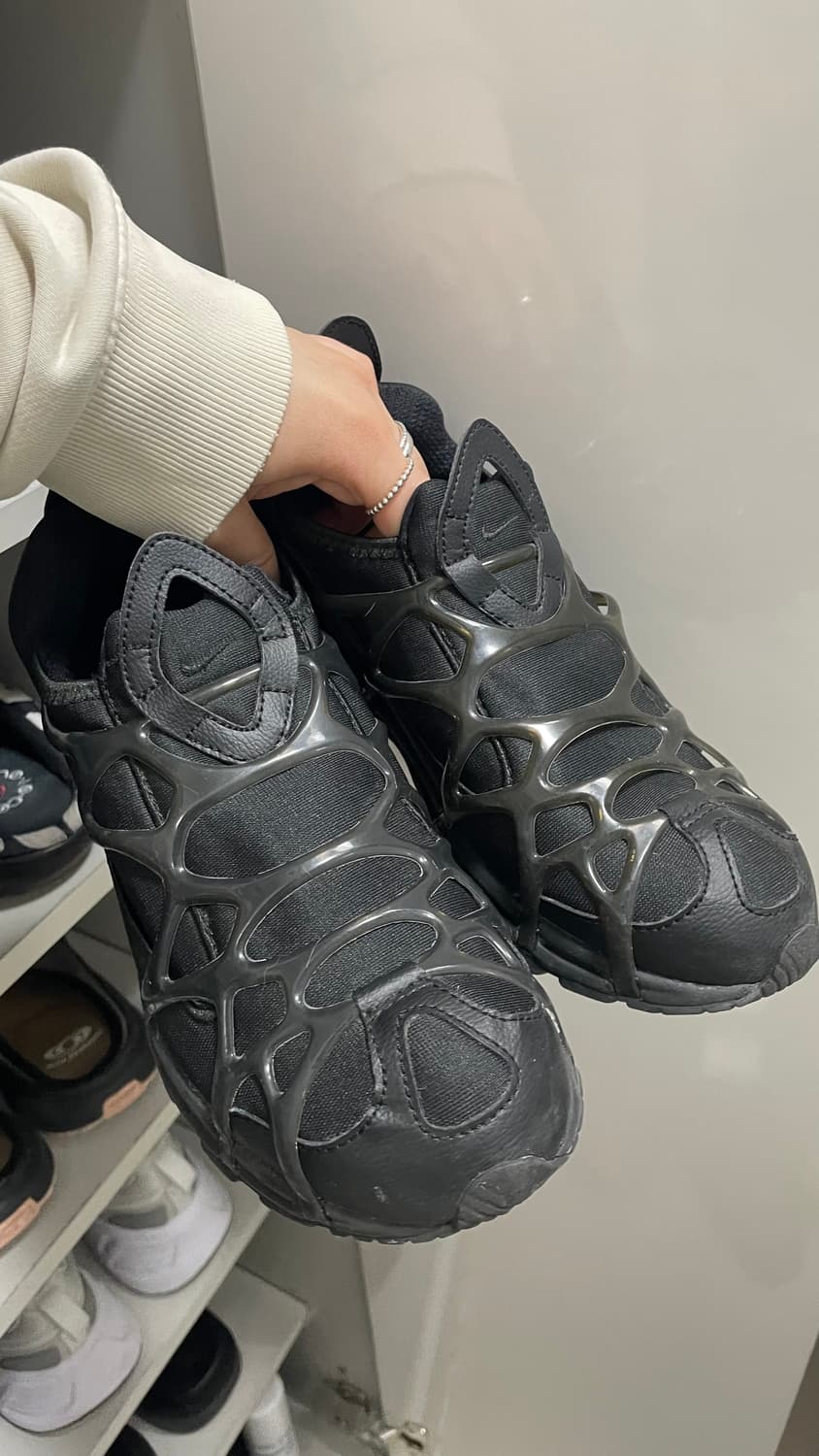 나이키 에어 쿠키니 트리플 블랙 (255) 상품이미지3