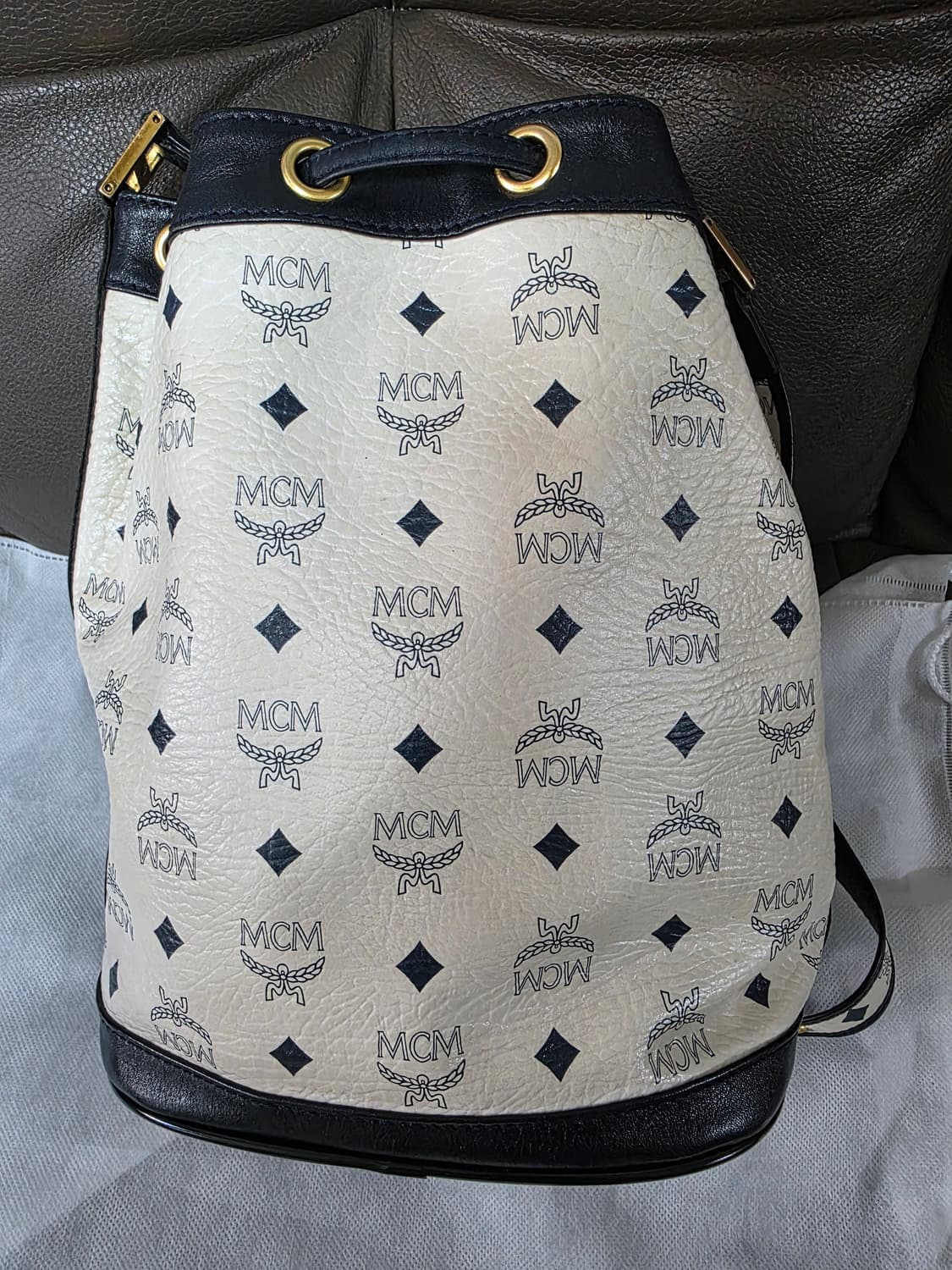 MCM 버킷백 판매합니다 상품이미지5