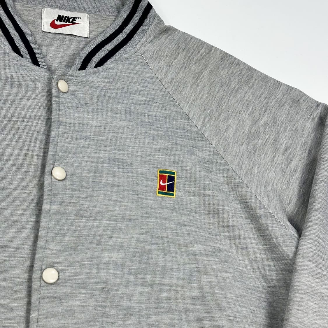 나이키 테니스 올드스쿨 그레이 바시티 자켓 (L) 상품이미지4