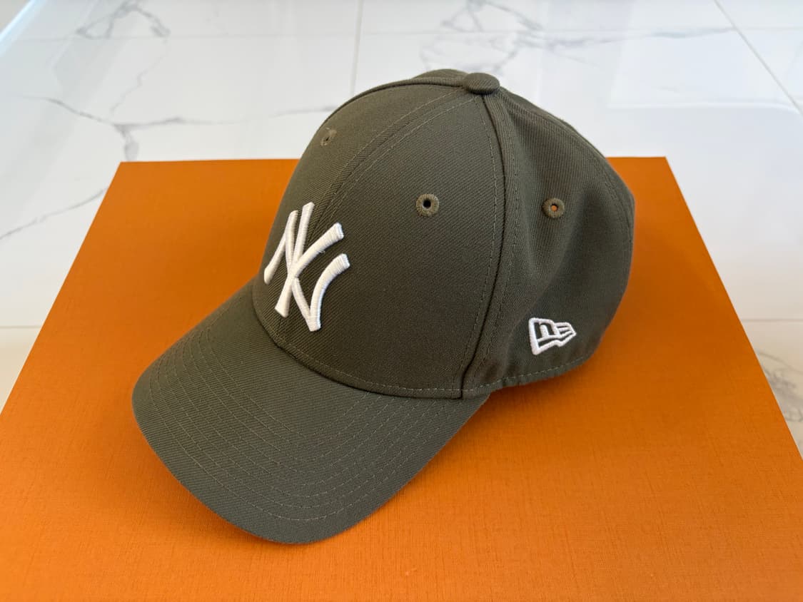 뉴에라 볼캡 카키 상품이미지1