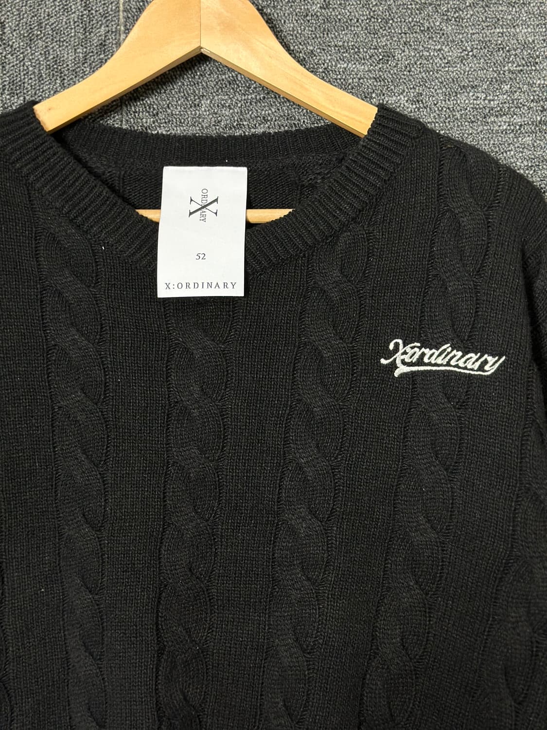 엑스오디너리 꽈배기 크롭 니트 블랙남녀공용 상품이미지3