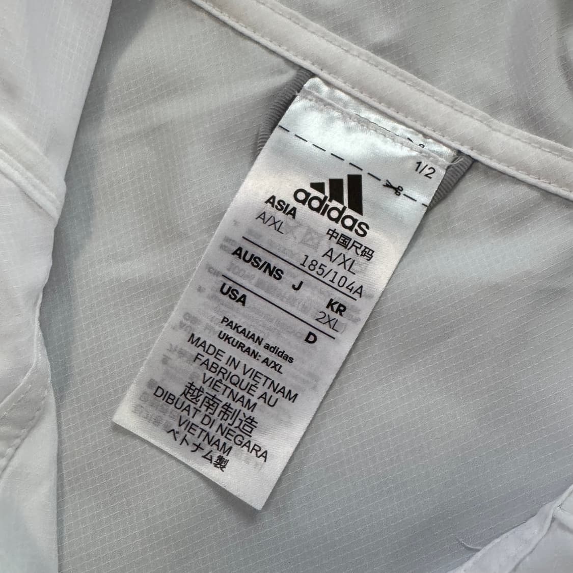 아디다스 러닝 바람막이 자켓 2XL 상품이미지5