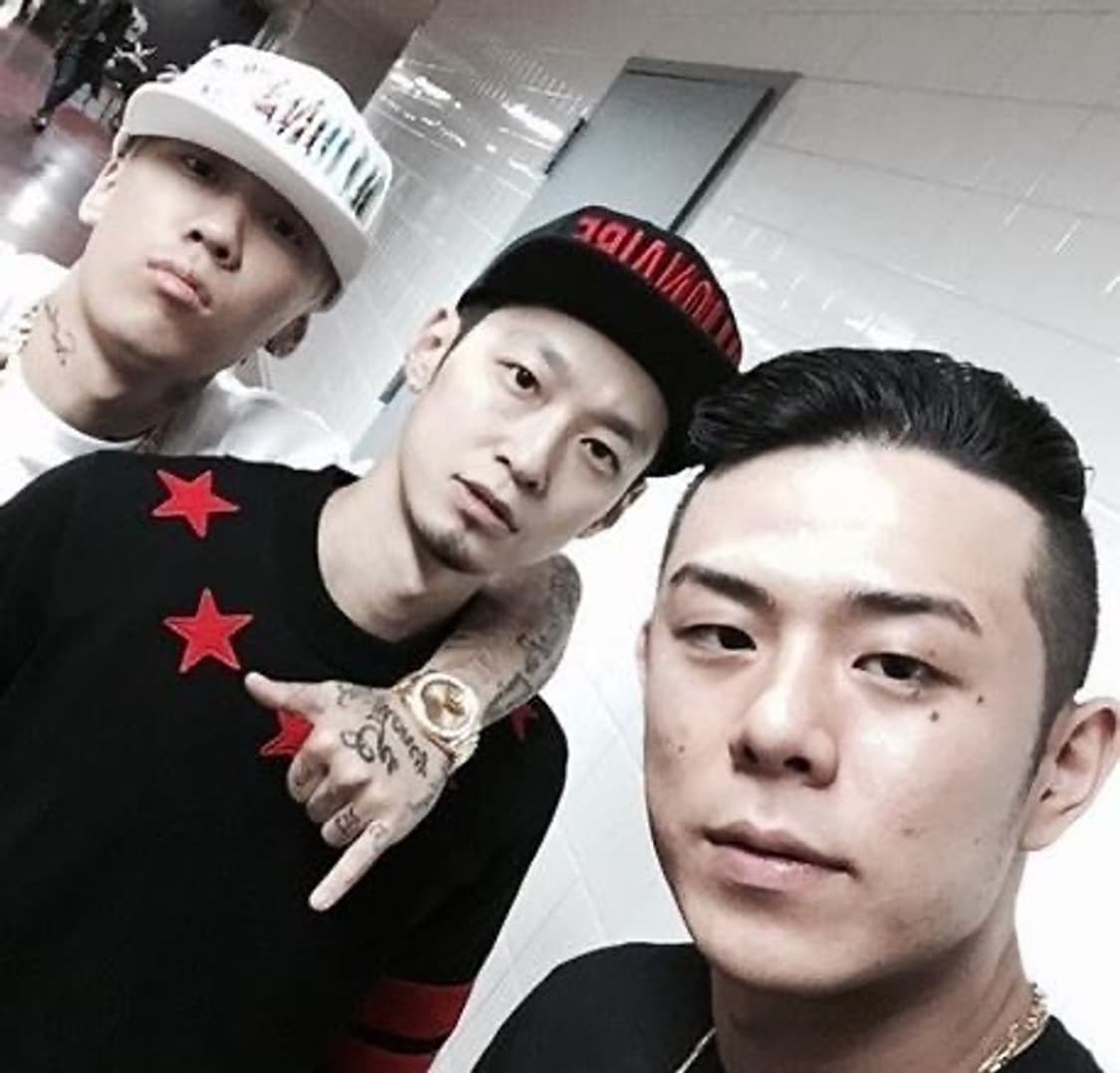 일리네어 레코즈 오피셜 굿즈 OG 스냅백 상품이미지9