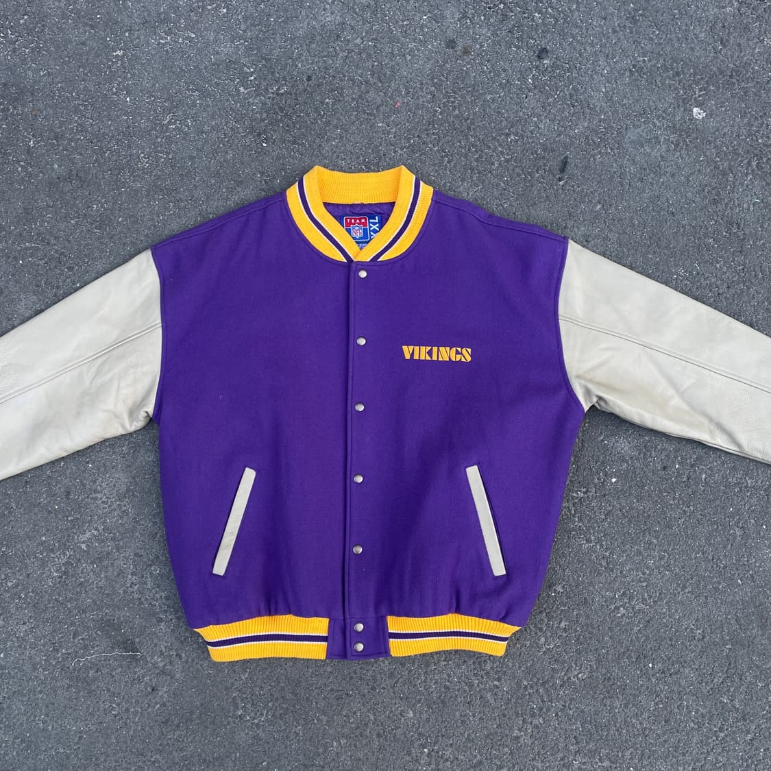 90s NFL 미네소타 바이킹스 레더 바시티 자켓 올드스쿨 점퍼 XXL 상품이미지2