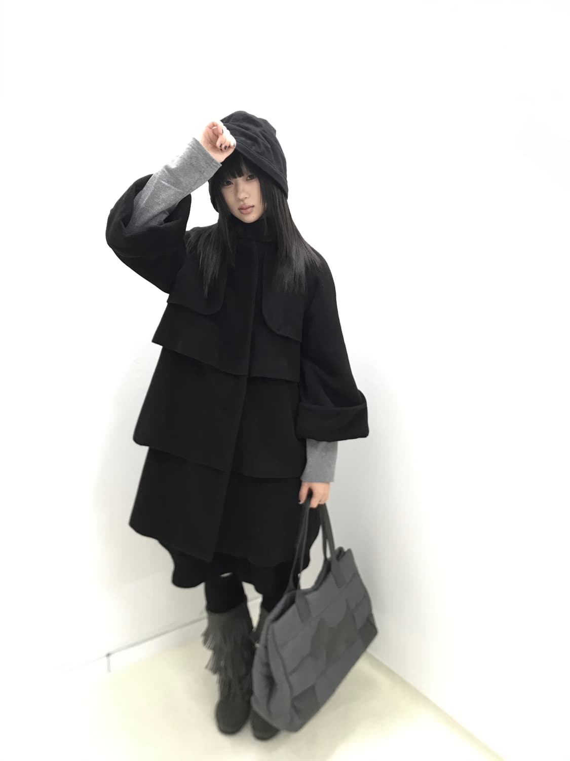 AGATHA grey padded tote/shoulder bag 상품이미지3