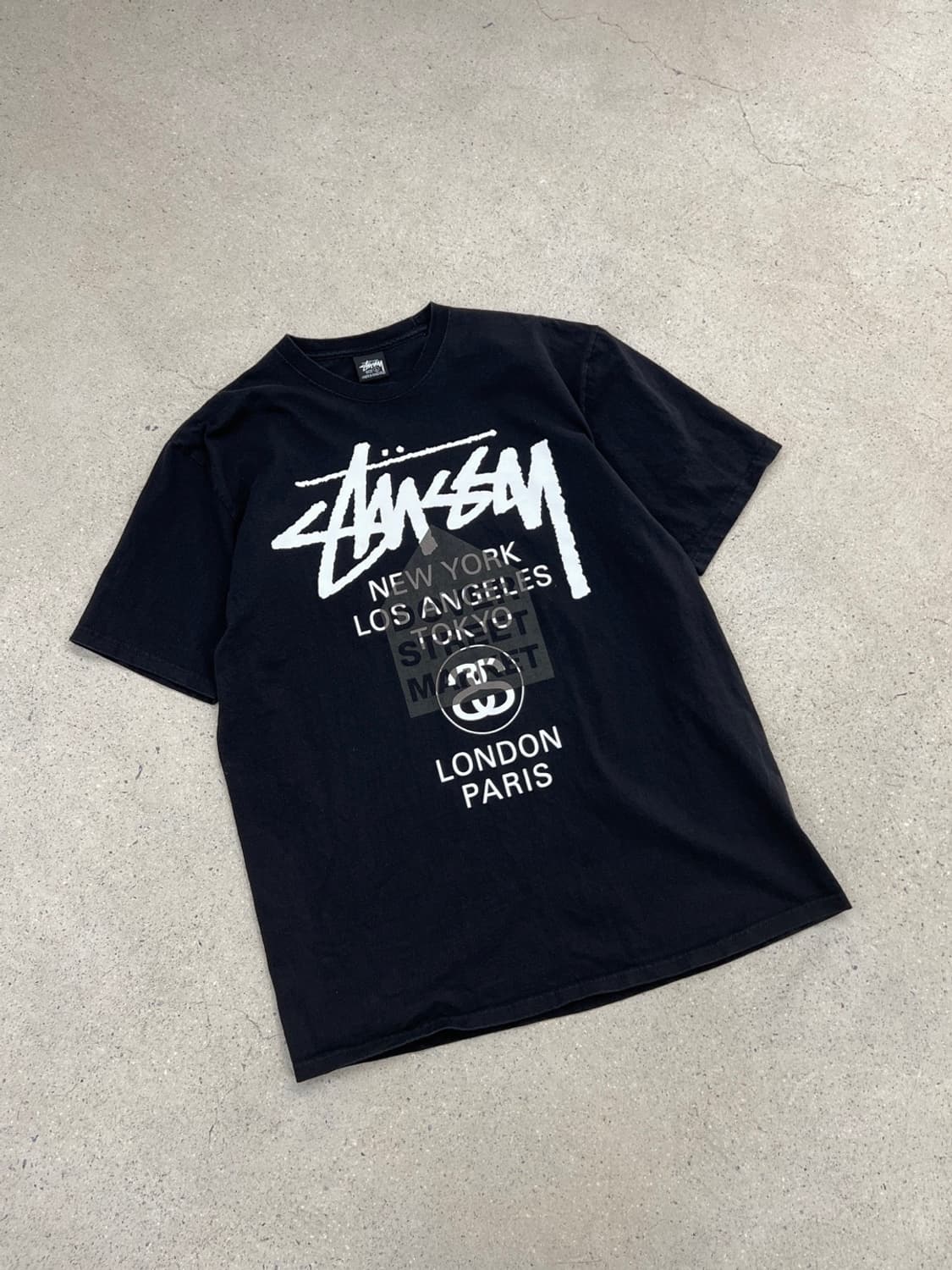 스투시 도버 스트릿 마켓 월드투어 반팔 티셔츠 상품이미지3