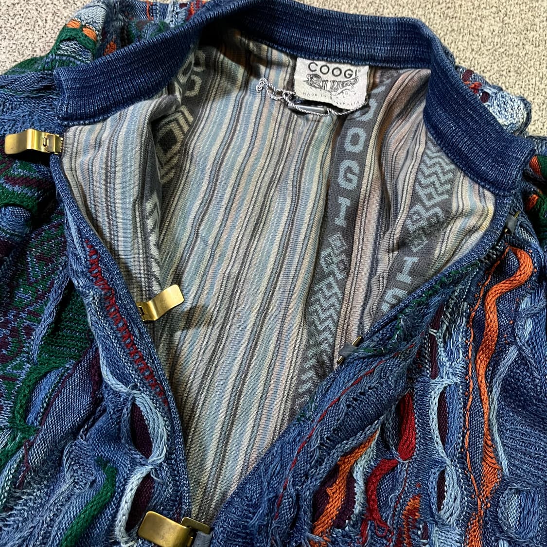 COOGI 쿠지 버클 케이블 니트 자켓 상품이미지10