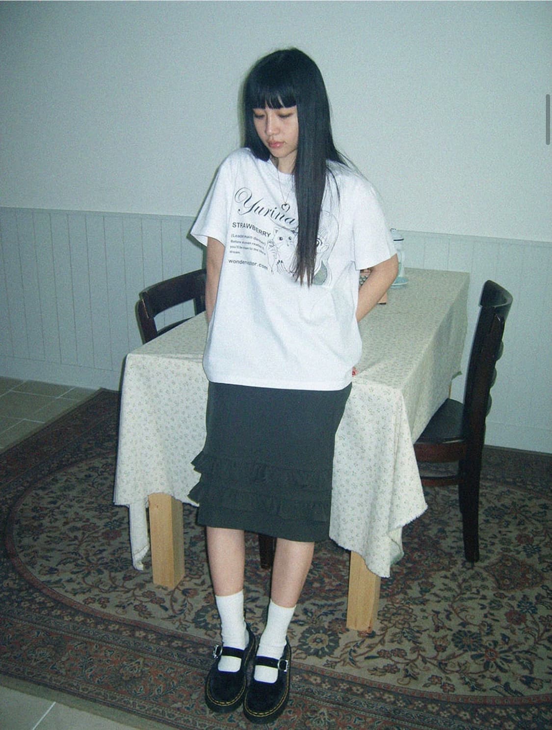원더비지터 YURINA pfp T-shirt [White] 상품이미지1