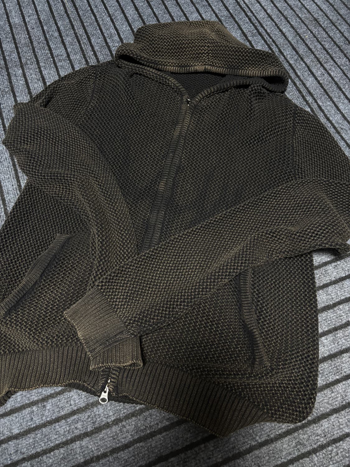 낫포너드 Trident Logo Pigment Hood Zip 상품이미지3