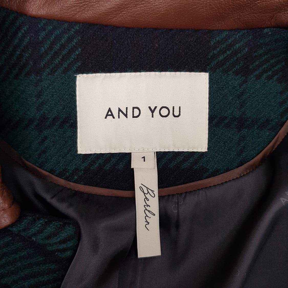 앤유 2023 미테 레더 카라 버튼업 울자켓 1사이즈 상품이미지5