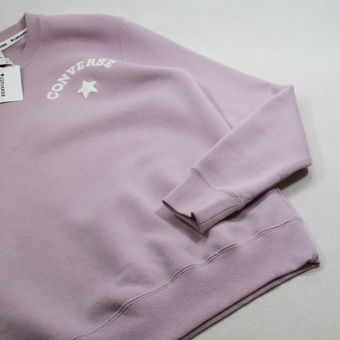 (착용컷) 컨버스 맨투맨 (남성용 98) 상품이미지6