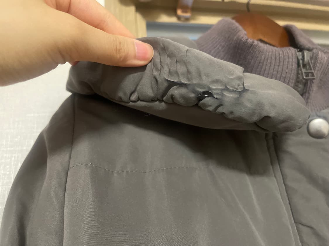 카라하나 빈티지 패딩 팝니다(카라부분 히터에 탔음ㅜㅜ) 상품이미지2