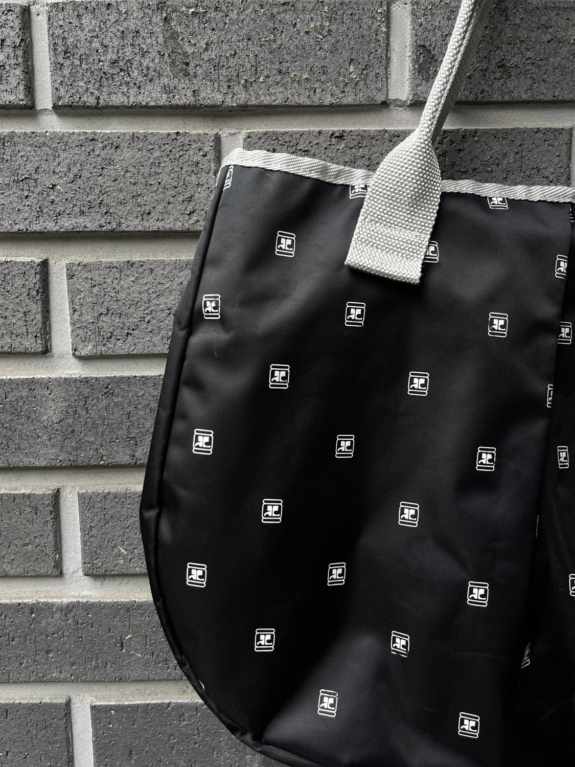 00s Courreges 꾸레쥬 로고 패턴 나일론 백 상품이미지5