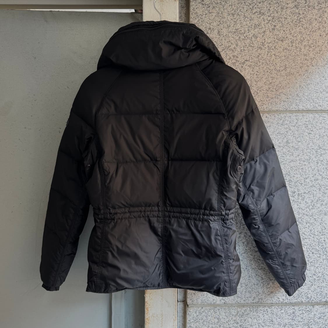 DKNY 빅카라 로고 다운 자켓 상품이미지2