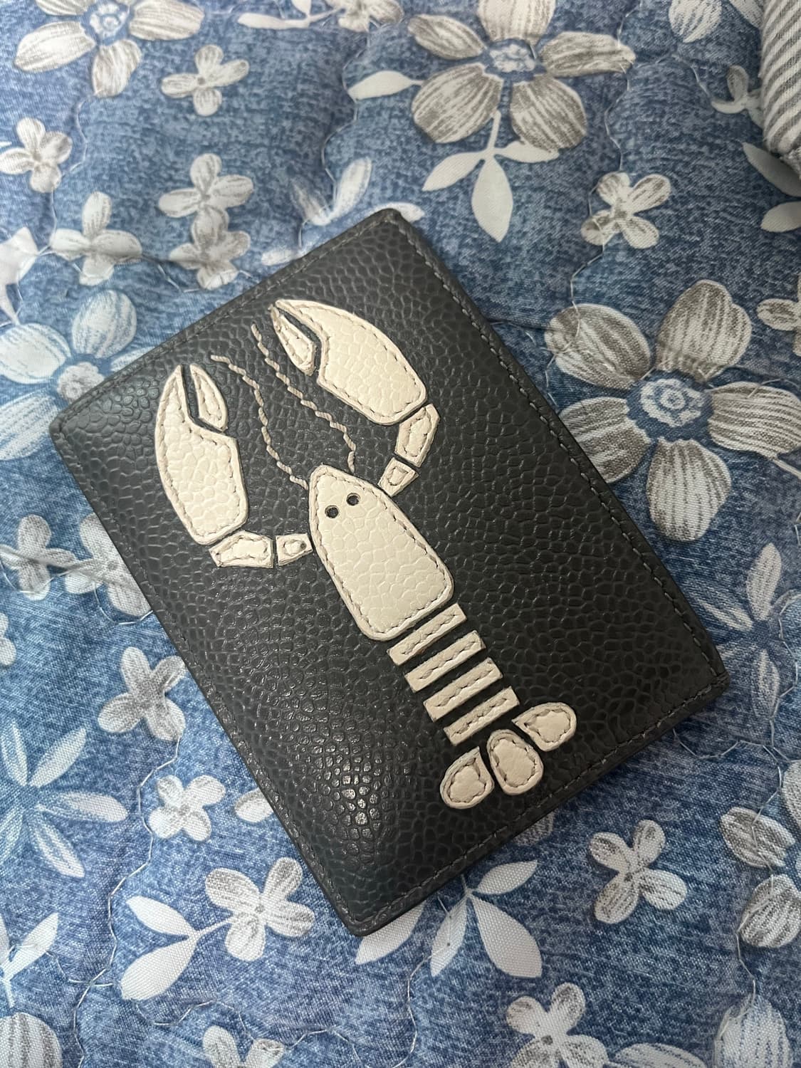 톰브라운 랍스터 그레이 지갑 상품이미지2