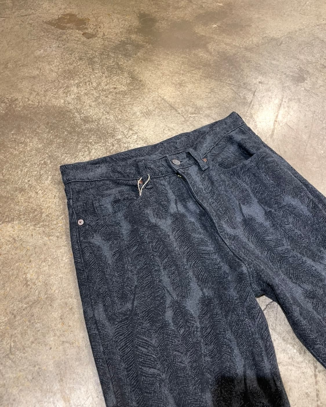 캐피탈 12온즈 오카벨보 페더 데님 팬츠 (B5123) 상품이미지2