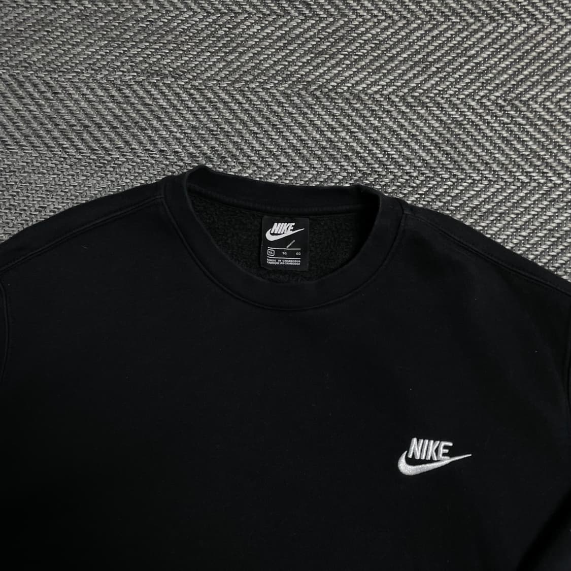 나이키 자수로고 박시핏 라운드 맨투맨 블랙o 5148 상품이미지3
