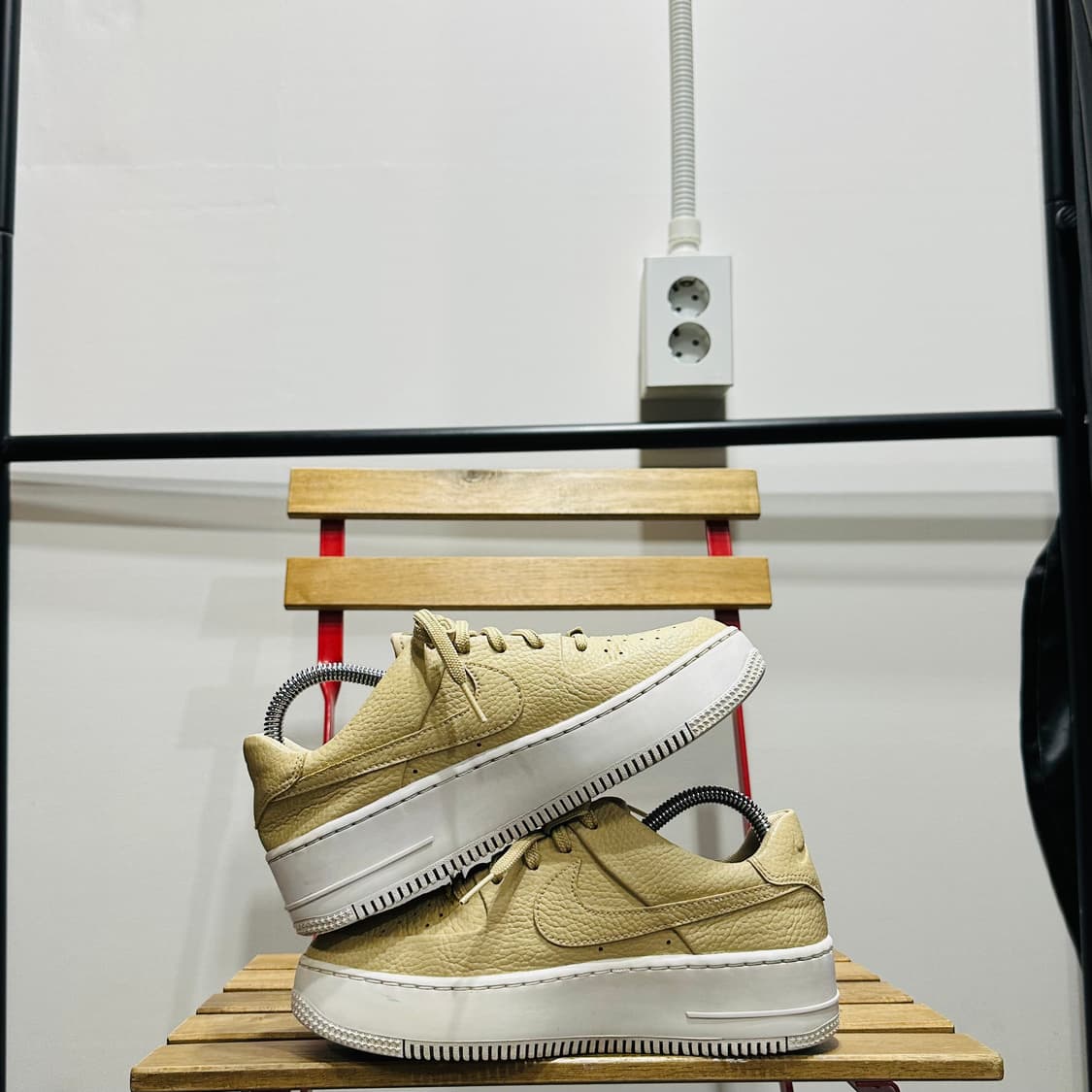 235) 나이키 운동화 여성 여자 신발 에어 포스 1 세이지 로우 데저트 상품이미지8