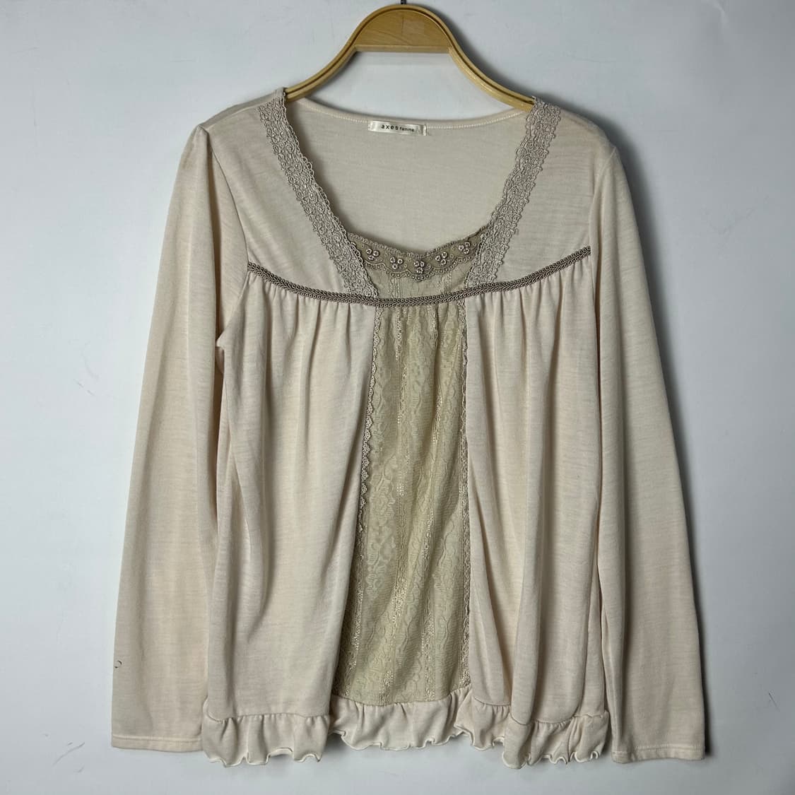 [axes femme] 엑시즈팜 레이스 셔링 블라우스 상품이미지2