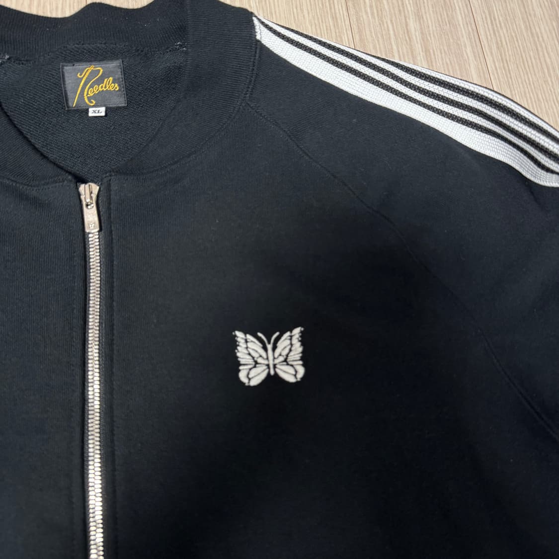 니들스 트랙 자켓 블랙화이트 XL 상품이미지2