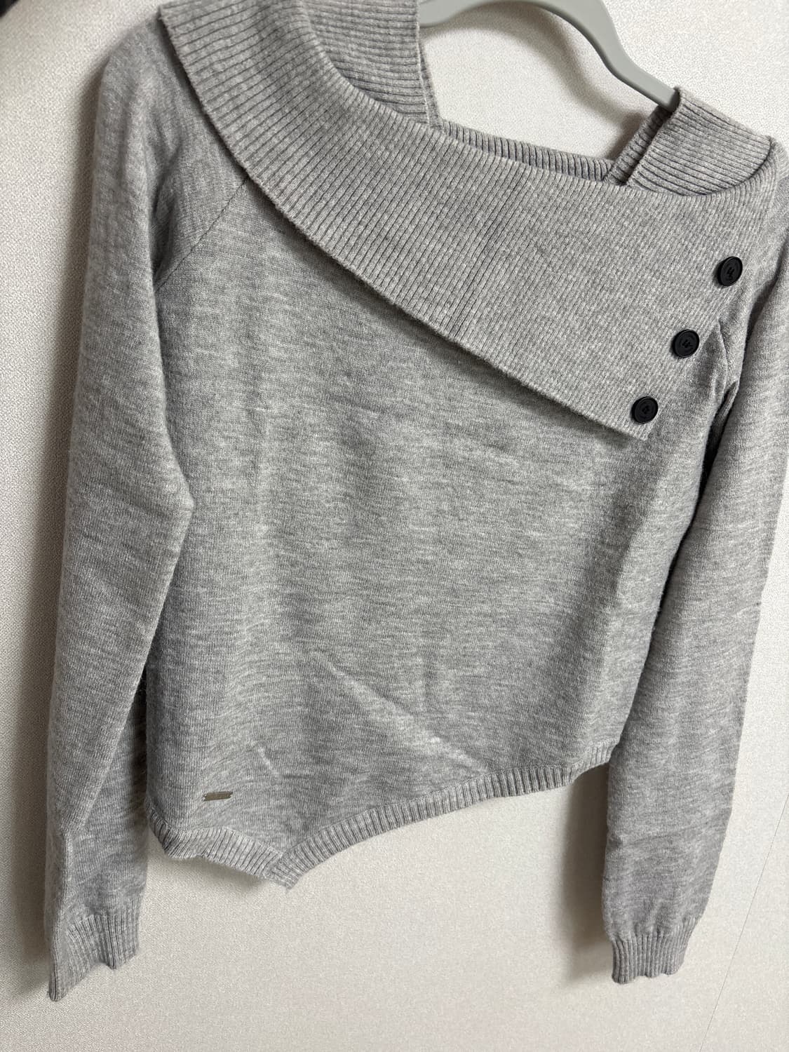 미세키서울 line button knit [LIGHT GREY] 상품이미지3