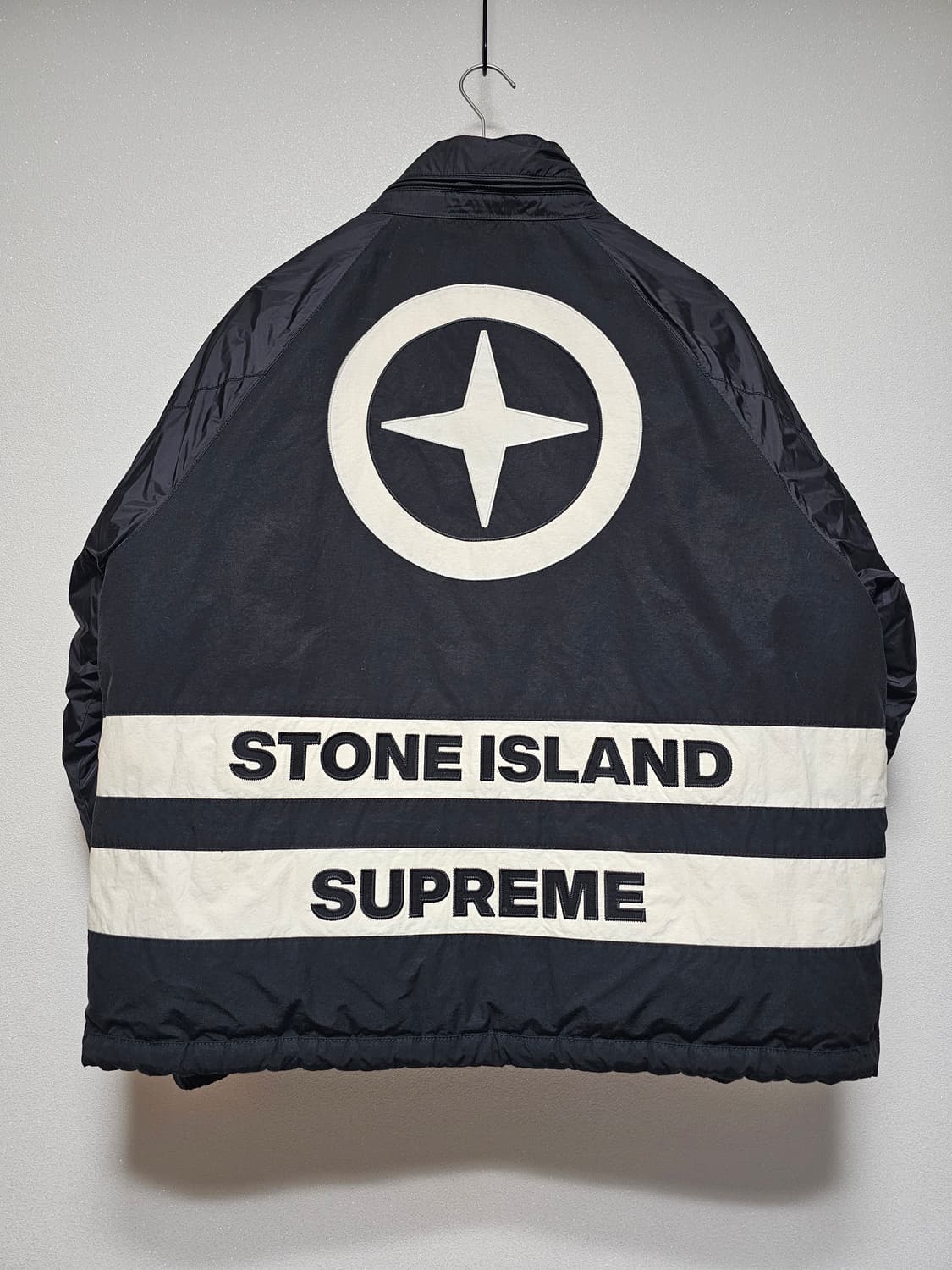 슈프림 x 스톤 아일랜드 리버시블 다운 퍼퍼 자켓 상품이미지2