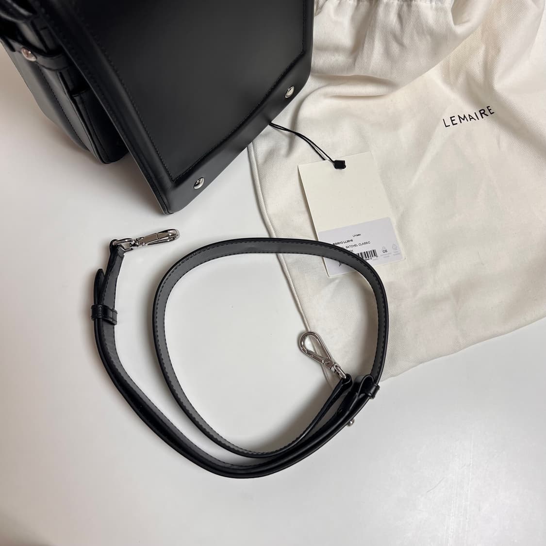 르메르  Lemaire 란셀 사첼 란셀백 블랙 상품이미지8