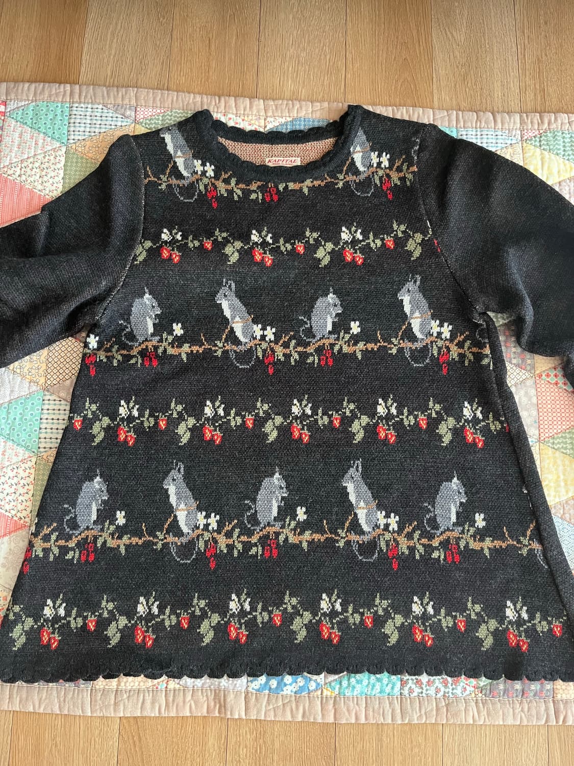 캐피탈 니트 상품이미지3