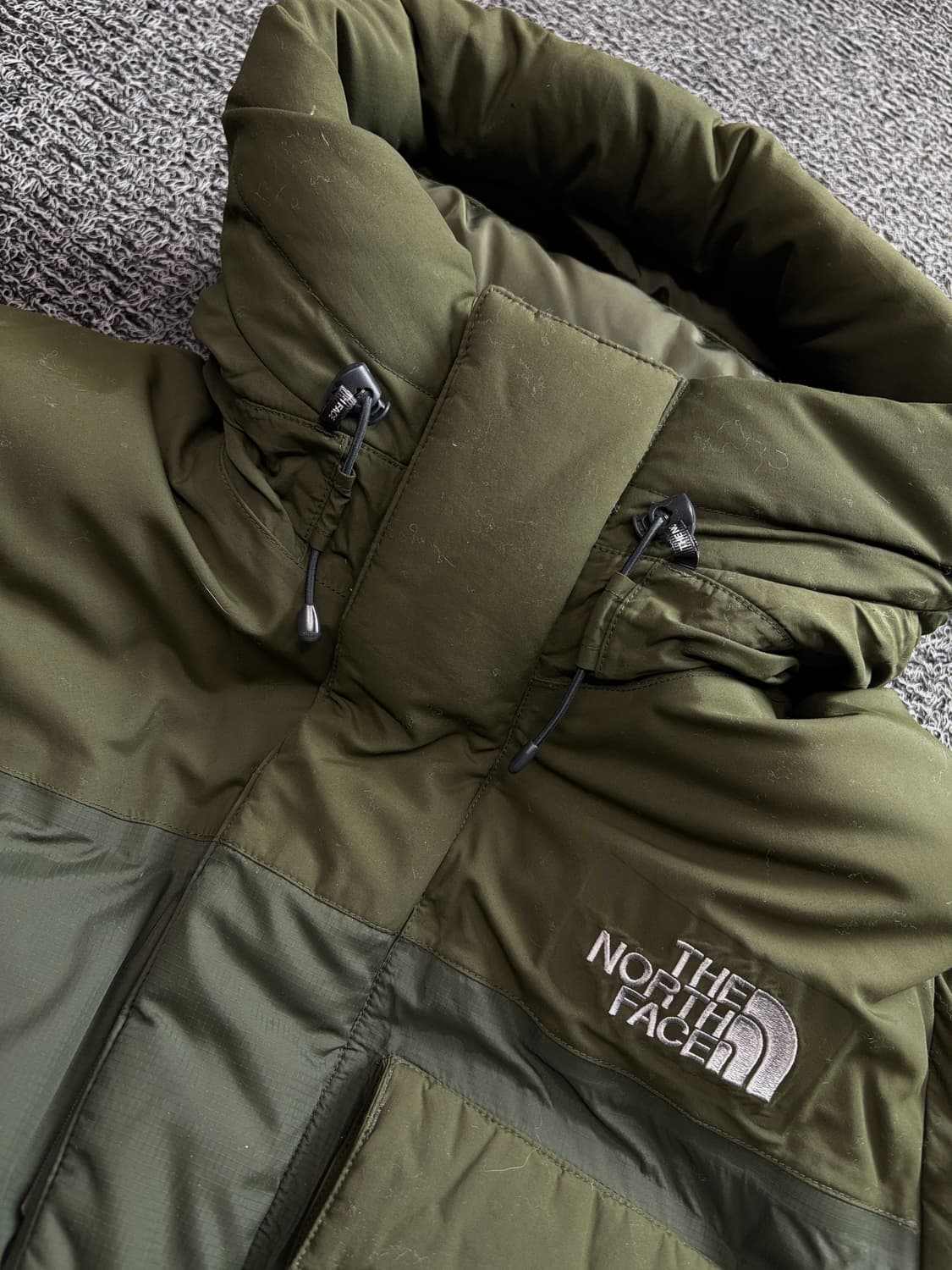 노스페이스 폴라 다운 유틸리티 마운틴 파카 카키 2295 상품이미지5