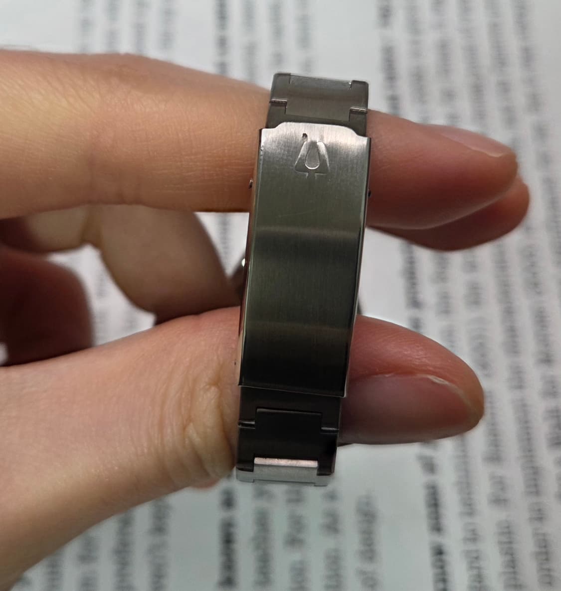 빈티지 부로바 샴골판 와이드보이 인덱스 뻐뻐시 브레이슬릿 여성용    
 상품이미지7