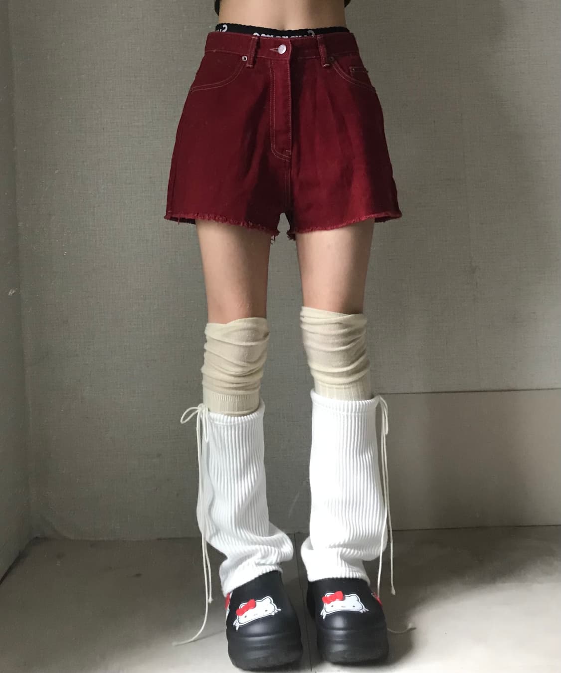 미스치프 레드 쇼츠 상품이미지1
