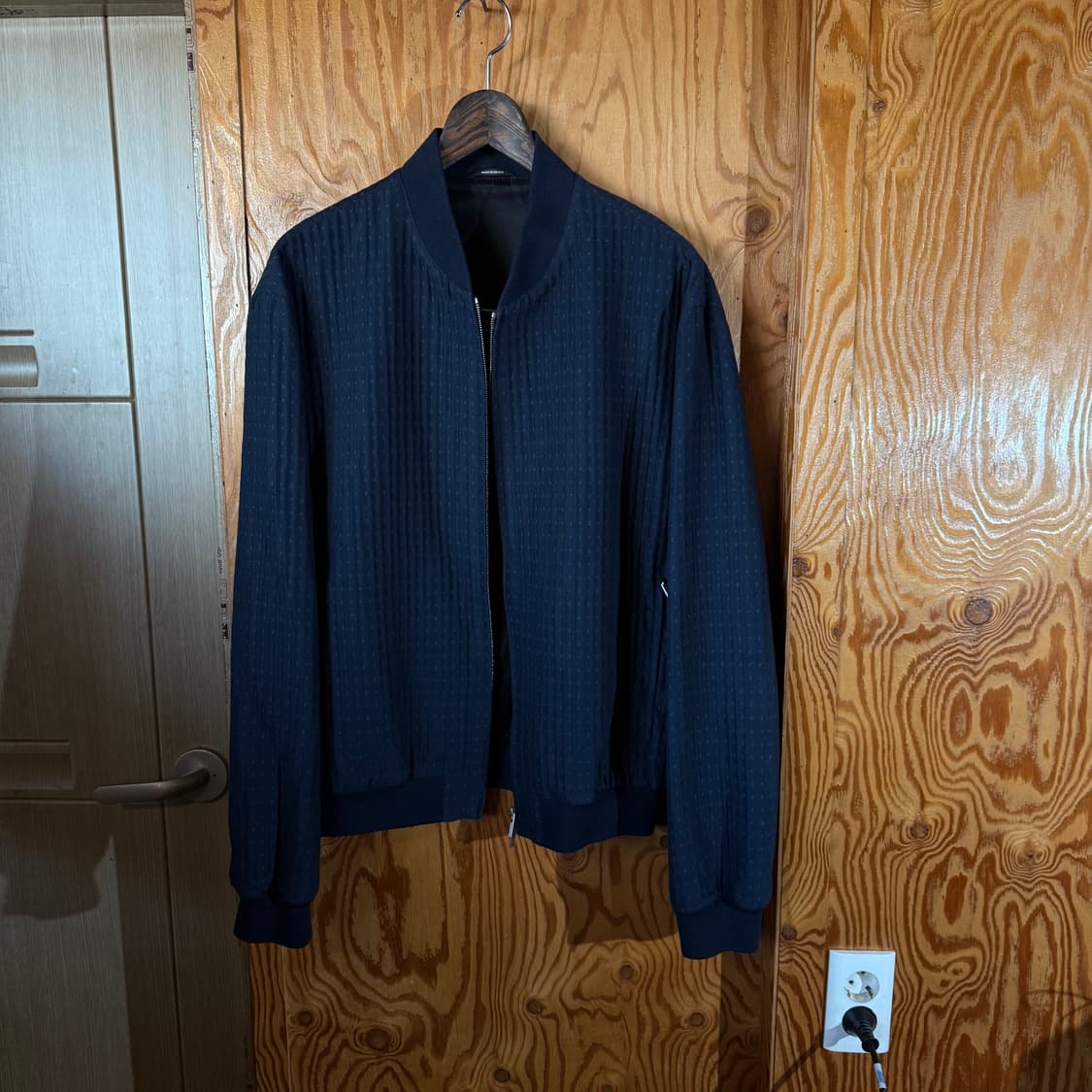 에르메스 2023 S/S 봄버 자켓 판매 합니다. 상품이미지1