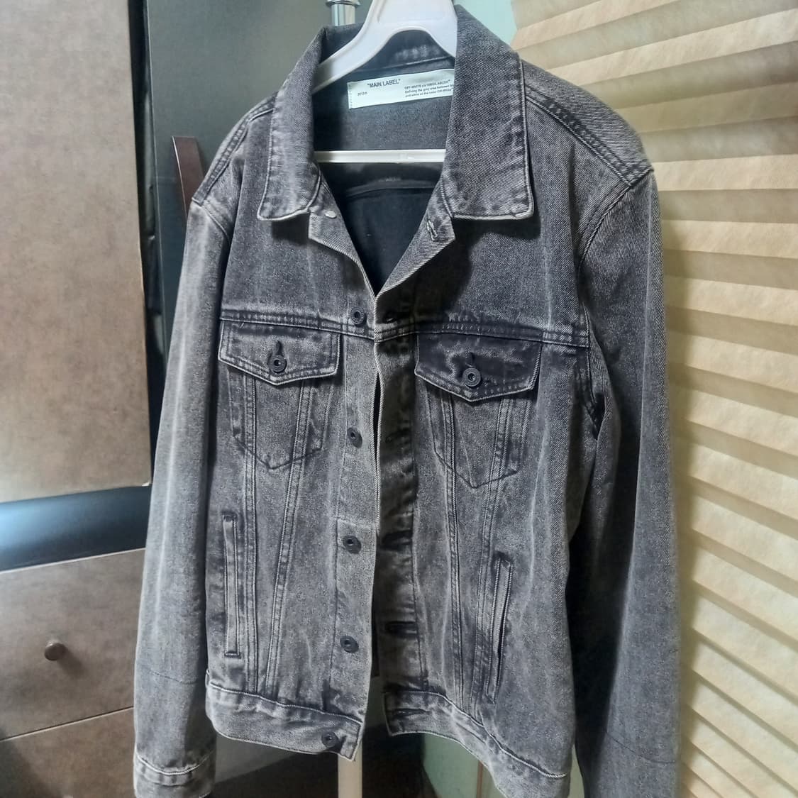 오프화이트 데님자켓 100 상품이미지1