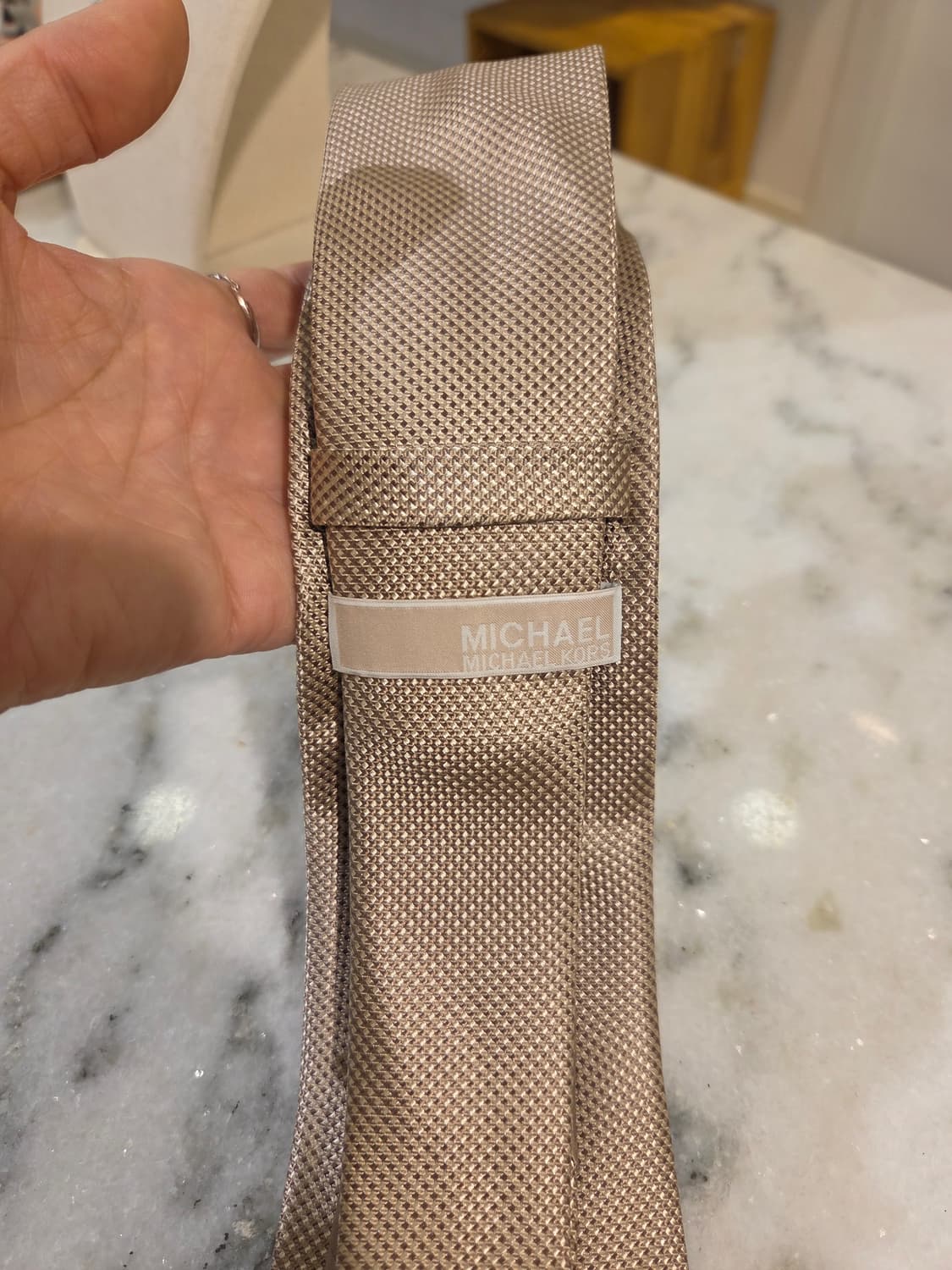 마이클코어스 실크 넥타이 상품이미지4