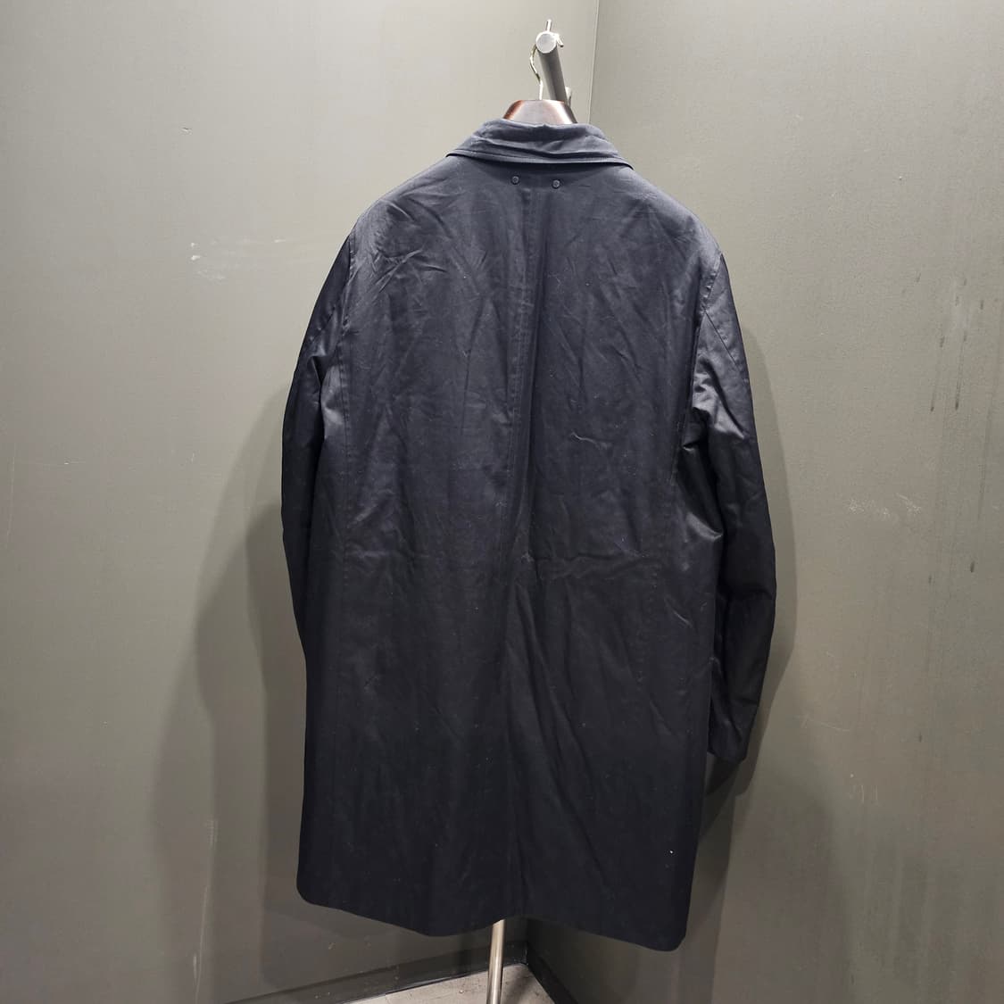 루이비통 리버시블 사파리 버질아블로 롱 파카 상품이미지6