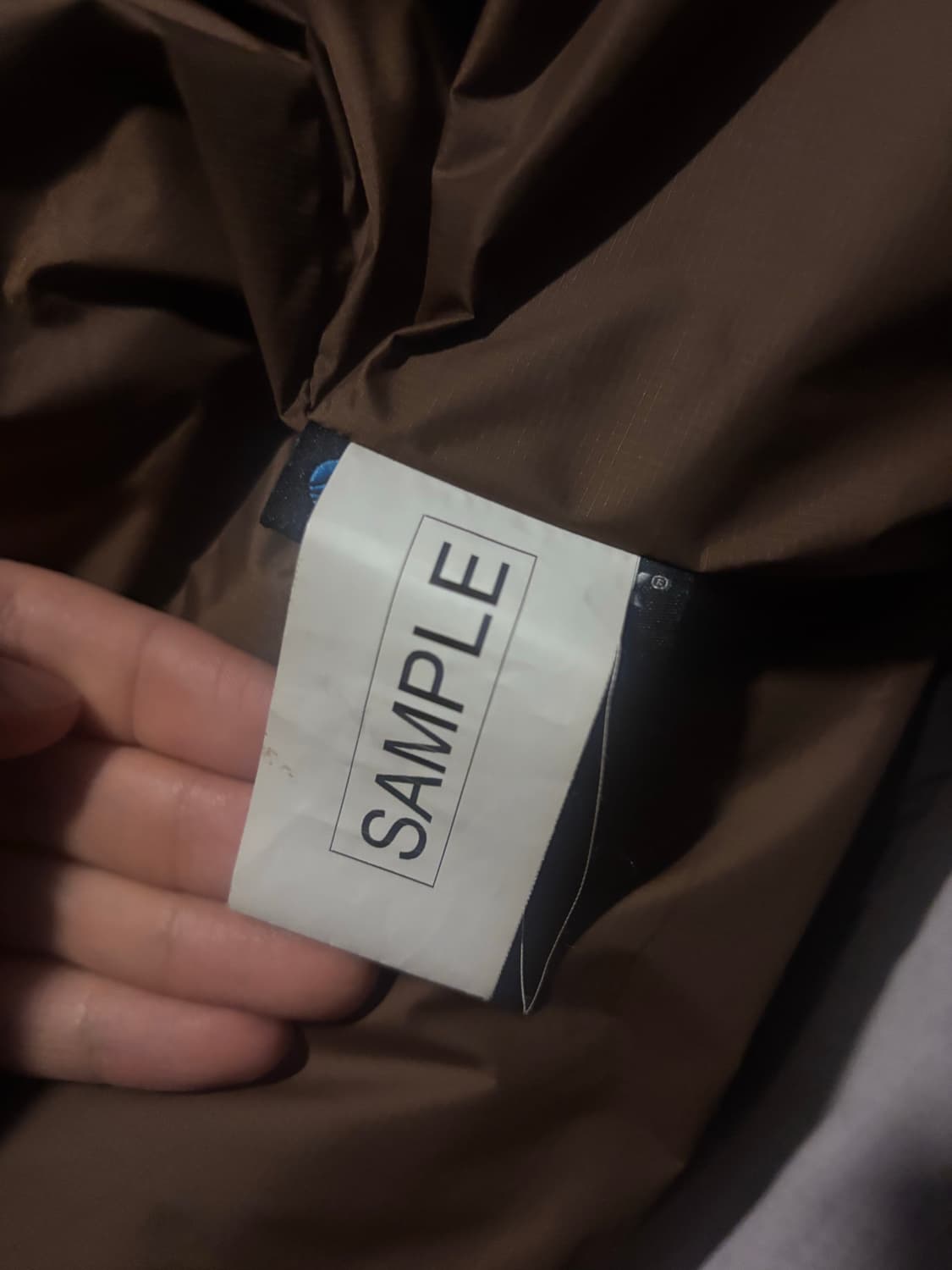 이스트로그 CBA 다운패딩 [M] 상품이미지4