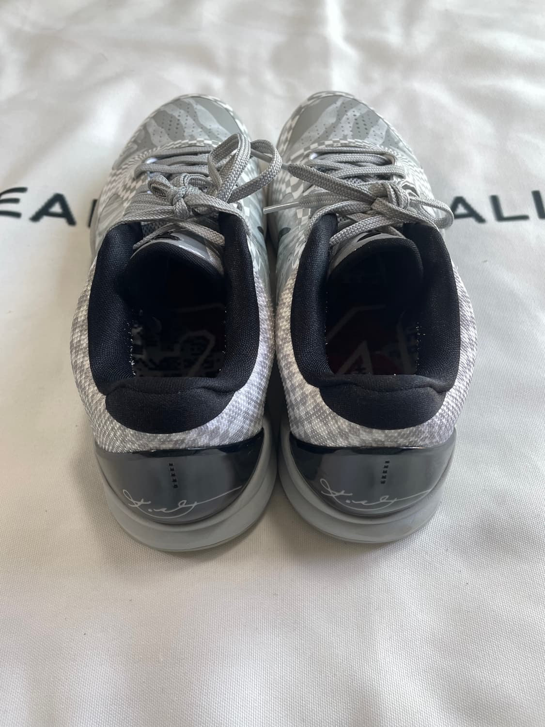 코비5 프로트로 Zebra Demar derozan PE 상품이미지3